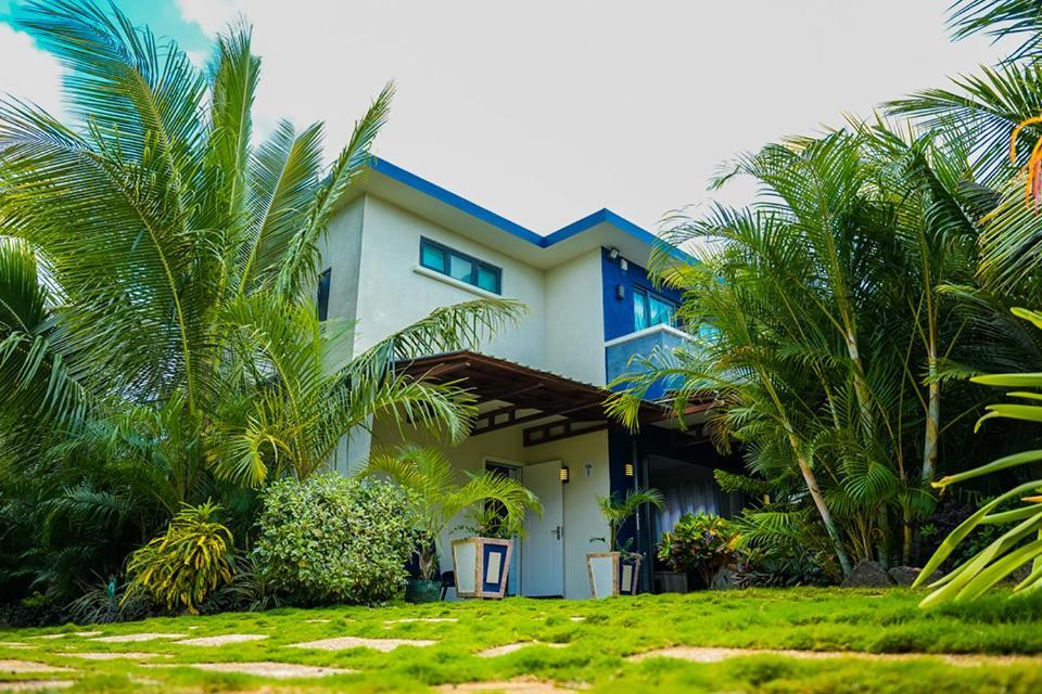 Preety Blue Residence Villas กรองด์เบย์ ภายนอก รูปภาพ